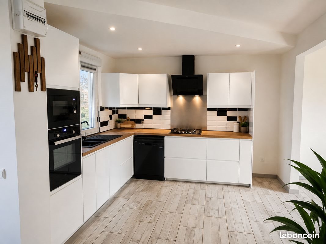 Maison à vendre, 94m², Châteauneuf-du-Faou