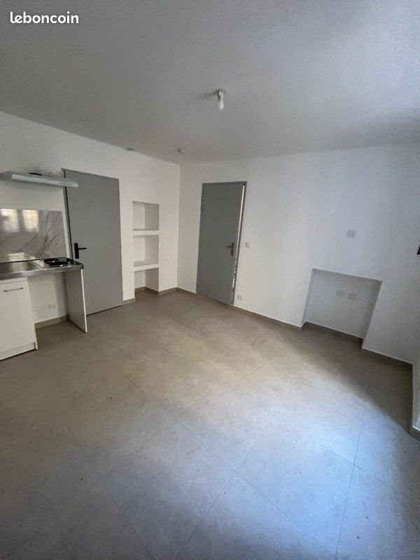 Appartement à louer, 20m², Carpentras