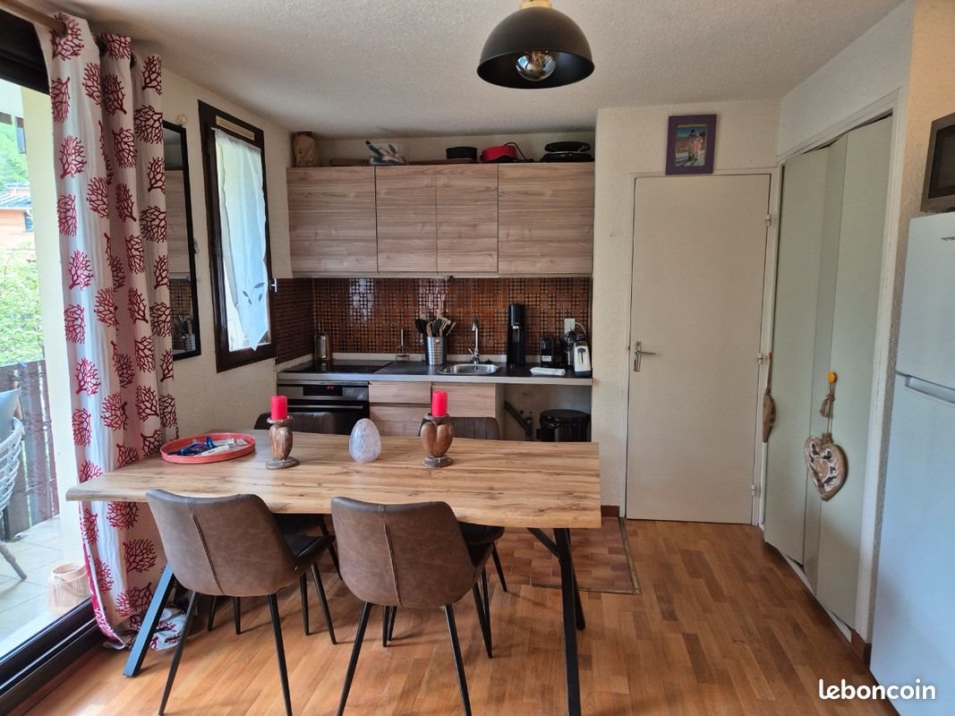 Appartement à vendre, 27m², Enchastrayes