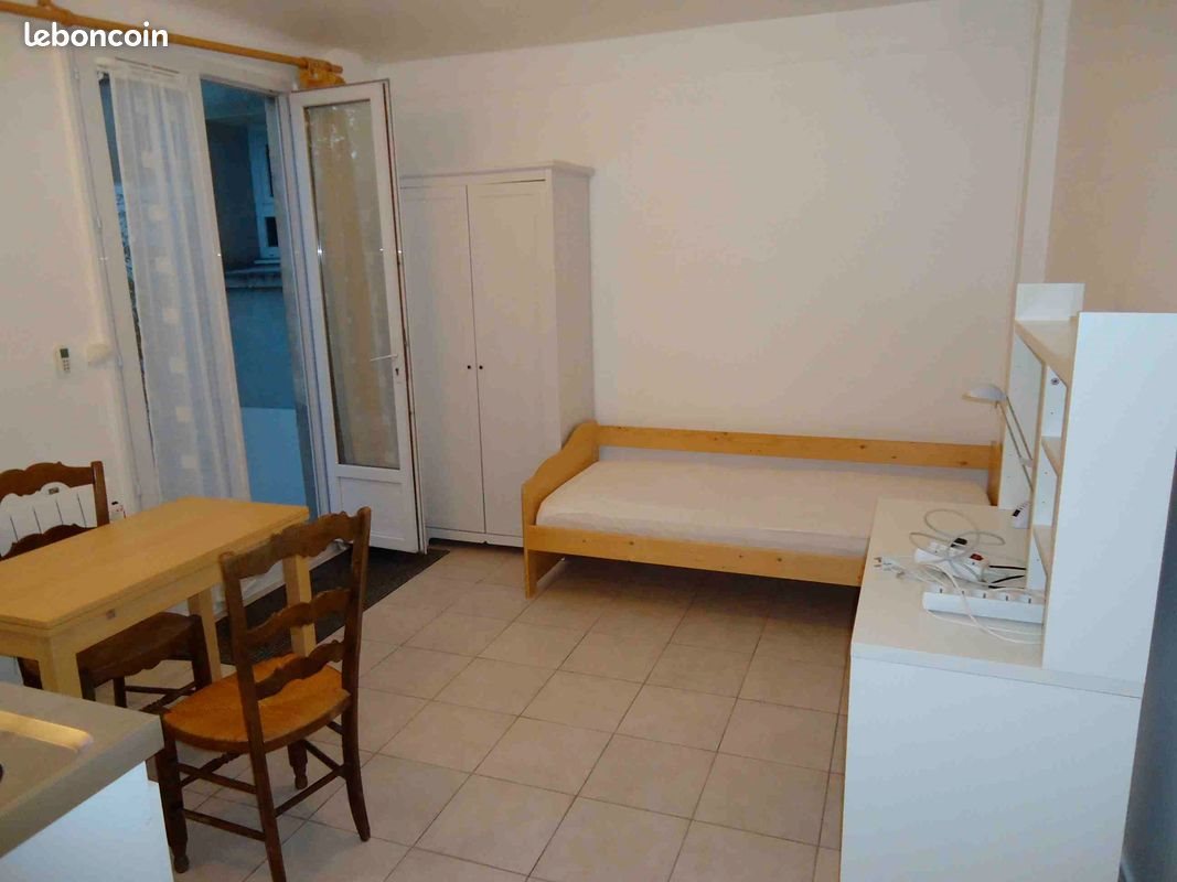 Appartement à louer, 17m², Orléans