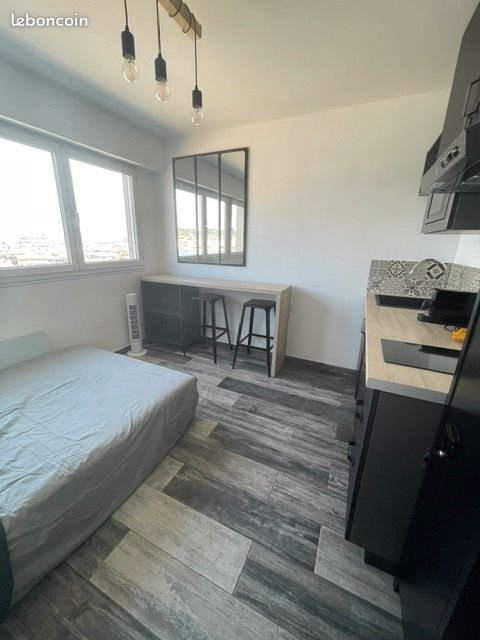 Appartement à louer, 15m², La Seyne-sur-Mer