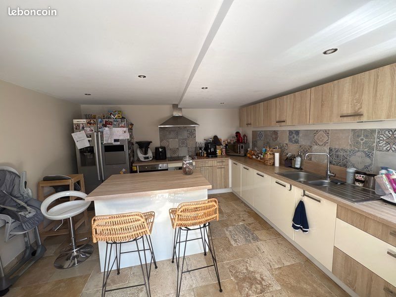 Maison à vendre, 120m², Poigny-la-Forêt