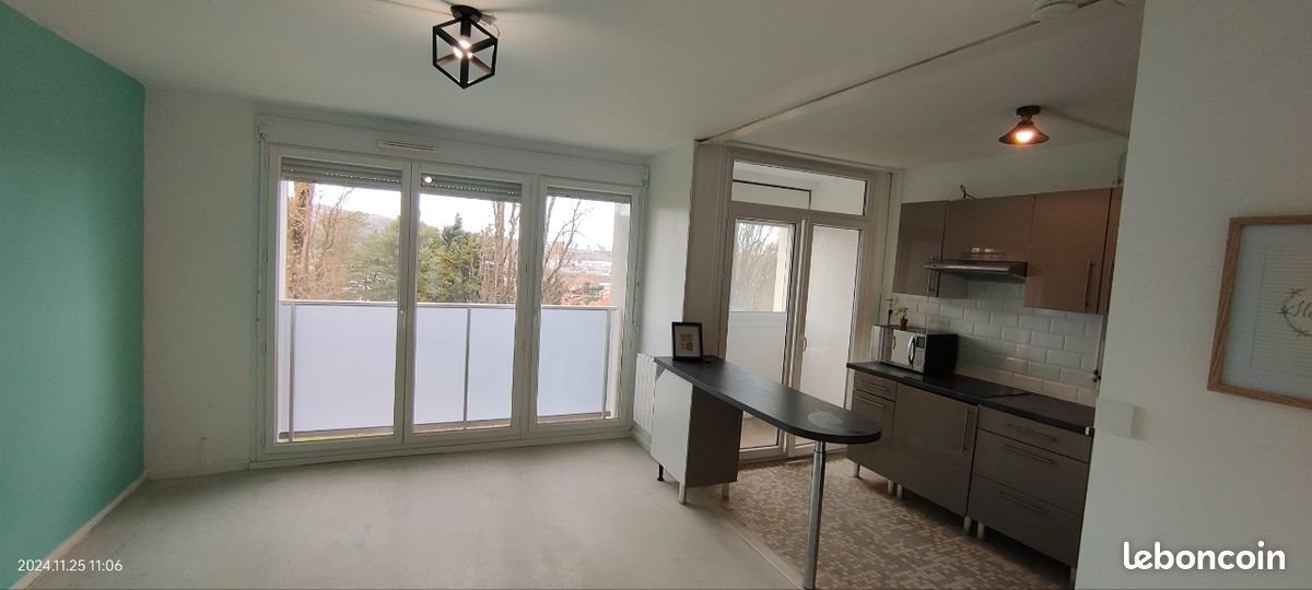 Appartement à louer, 76m², Neuville-sur-Saône