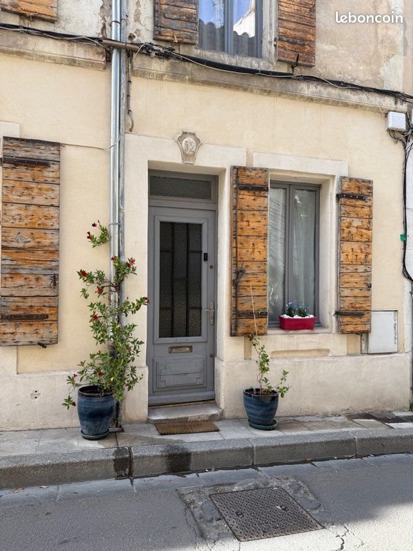Maison à louer, 70m², Arles