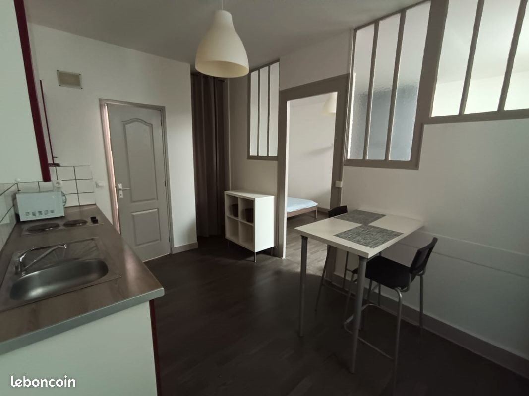 Appartement à louer, 32m², Saint-Étienne