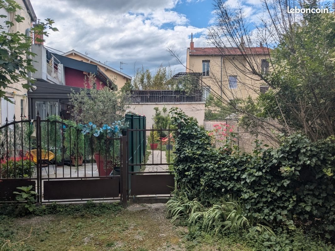 Maison à louer, 83m², Oullins
