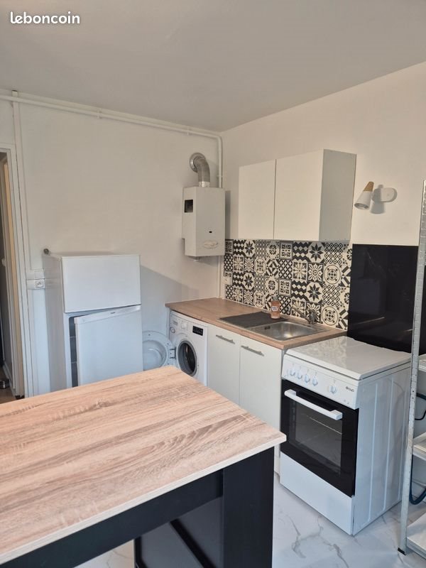 Appartement à louer, 41m², Mont-Saint-Aignan