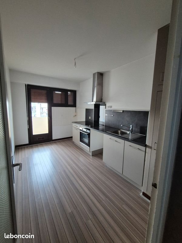 Appartement à louer, 55m², Pau