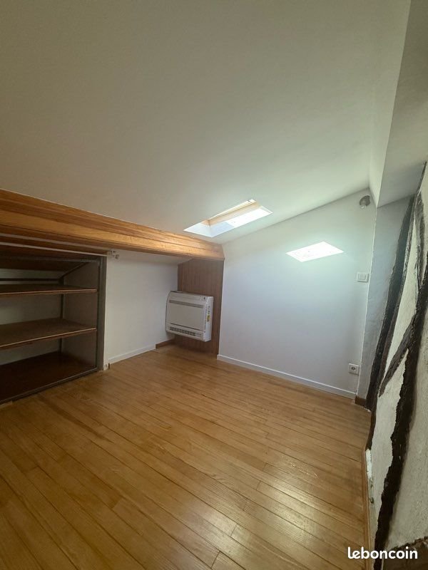 Appartement à louer, 40m², Réalmont