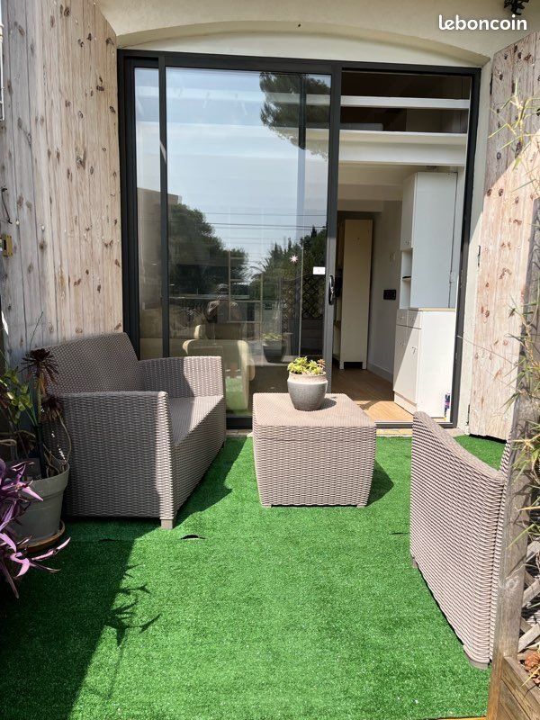 Appartement à louer, 25m², Saint-Raphaël