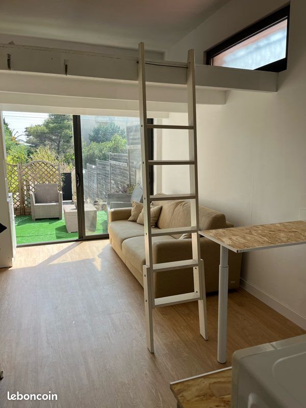 Appartement à louer, 25m², Saint-Raphaël