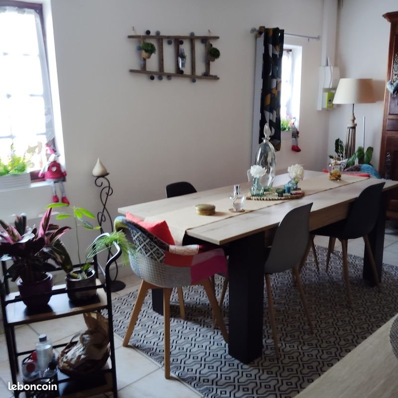 Appartement à louer, 82m², Valence-en-Poitou