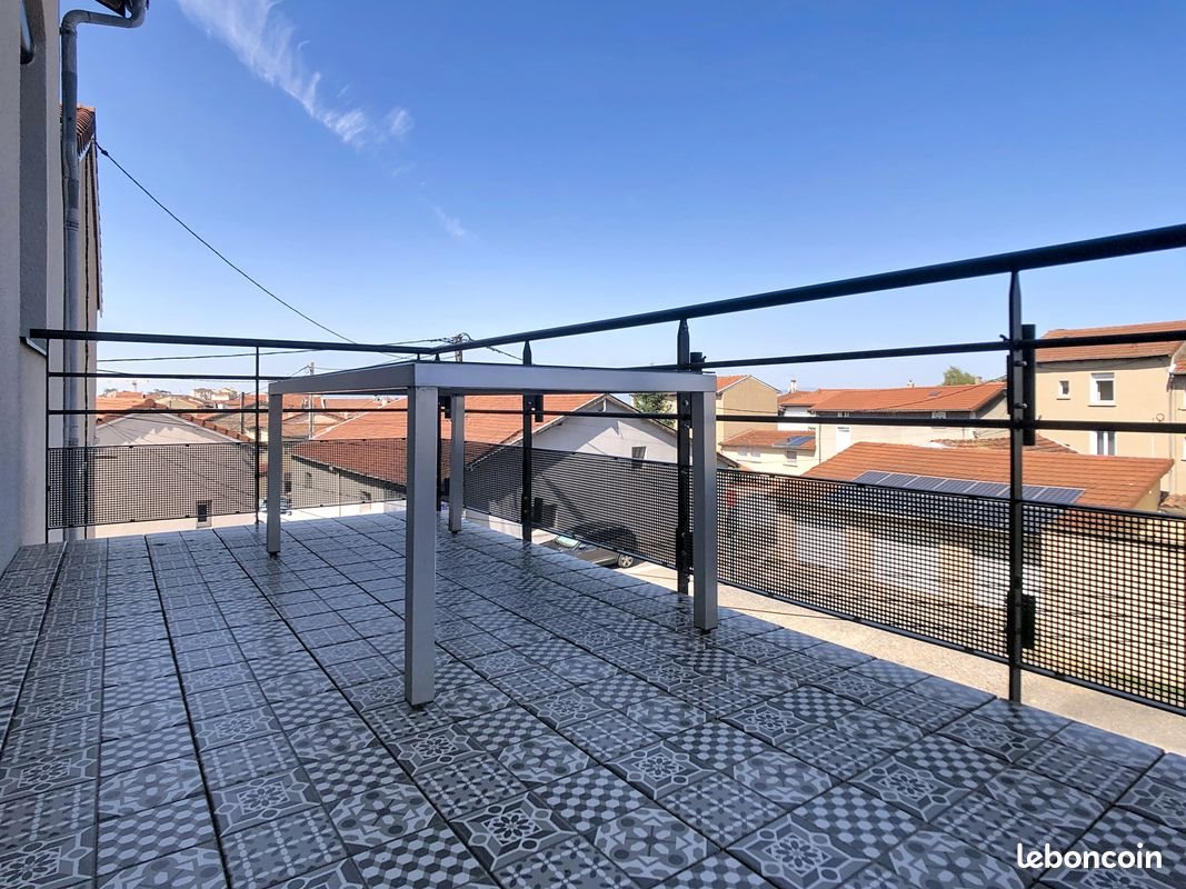 Appartement à vendre, 60m², Chazelles-sur-Lyon