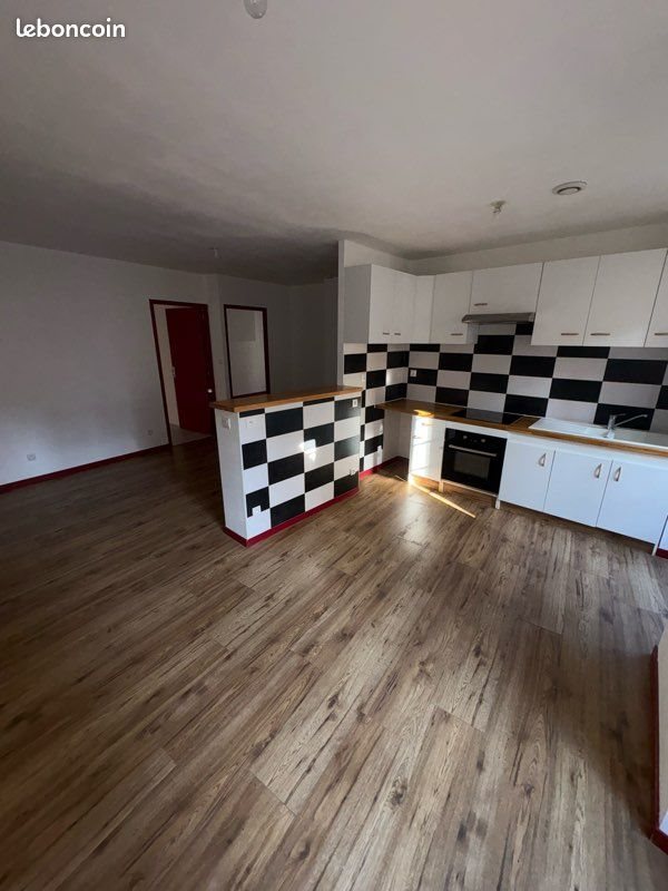 Appartement à louer, 65m², Marvejols