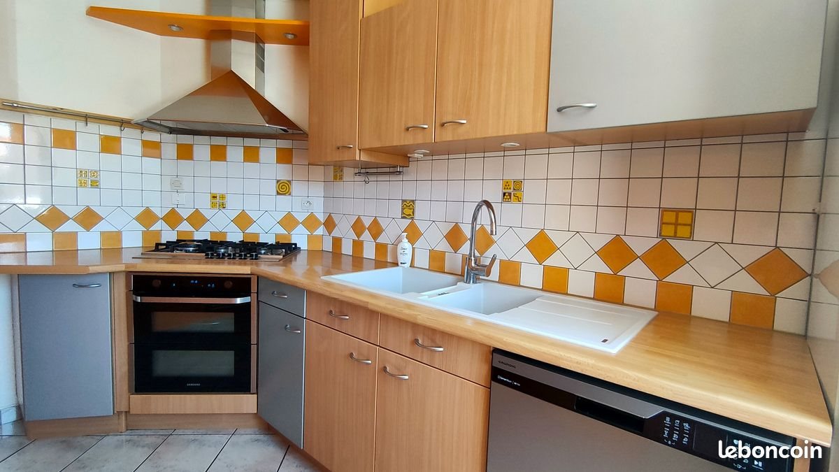 Maison à vendre, 76m², Mions