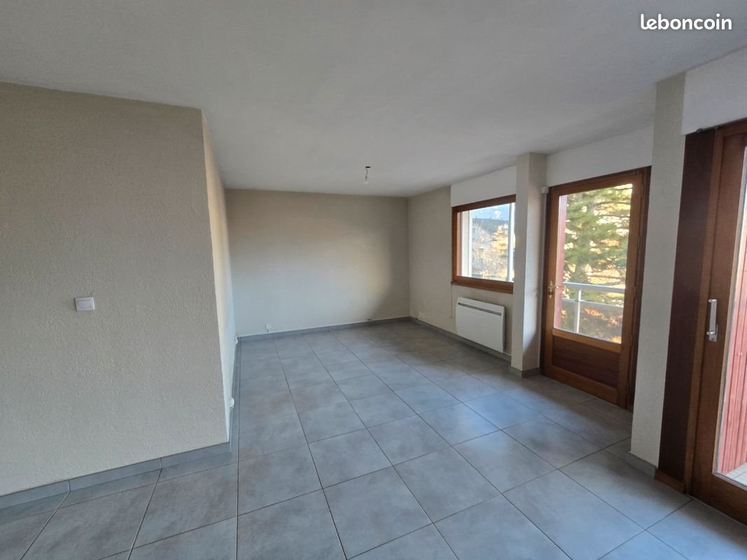 Appartement à louer, 71m², Saint-Jean-de-Maurienne