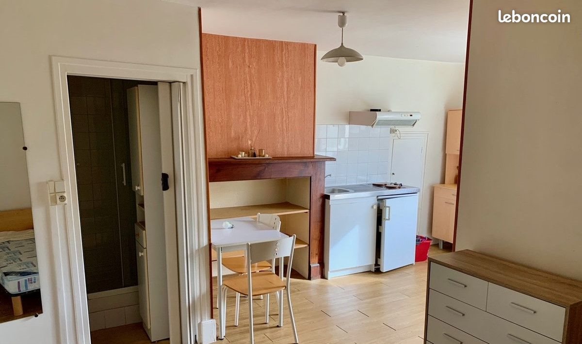 Appartement à louer, 17m², Cahors