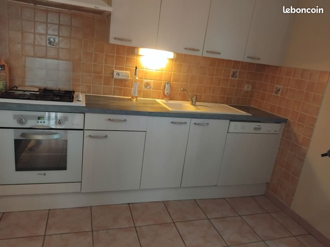 Maison à louer, 65m², Berrias-et-Casteljau