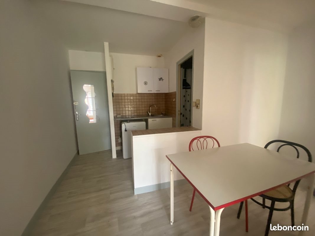 Appartement à louer, 25m², Castres