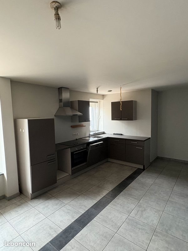 Appartement à louer, 78m², Fougerolles