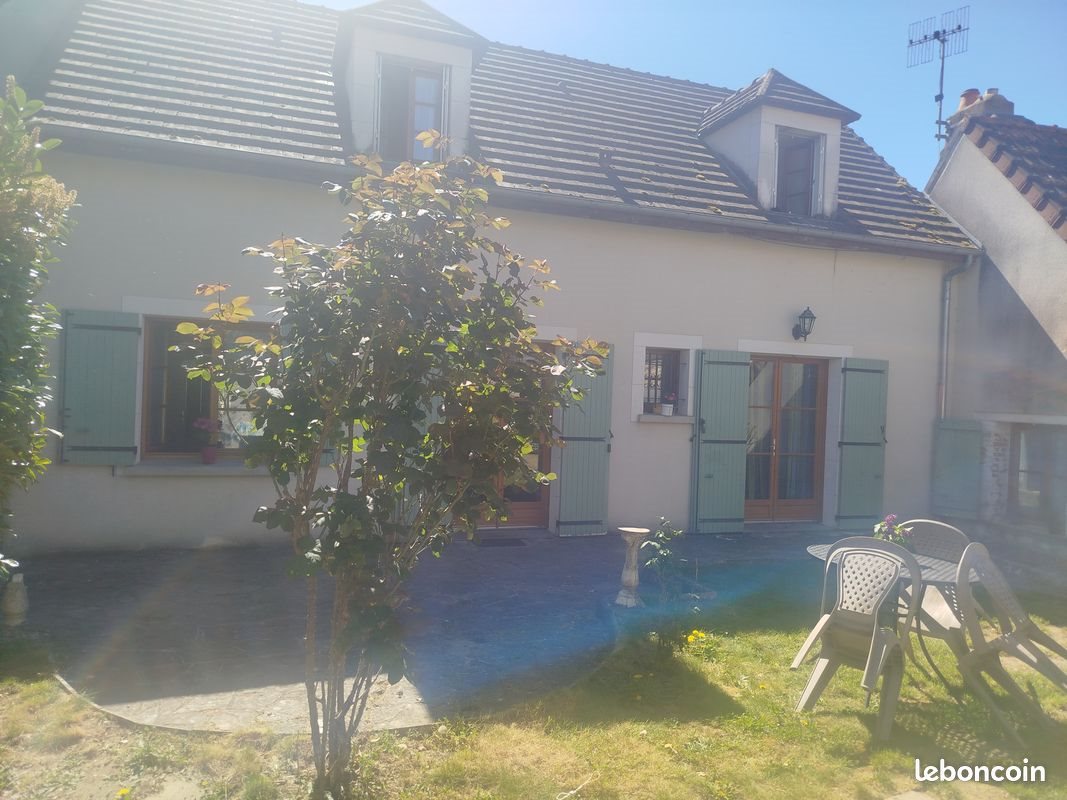 Maison à vendre, 152m², Saint-Amand-Montrond