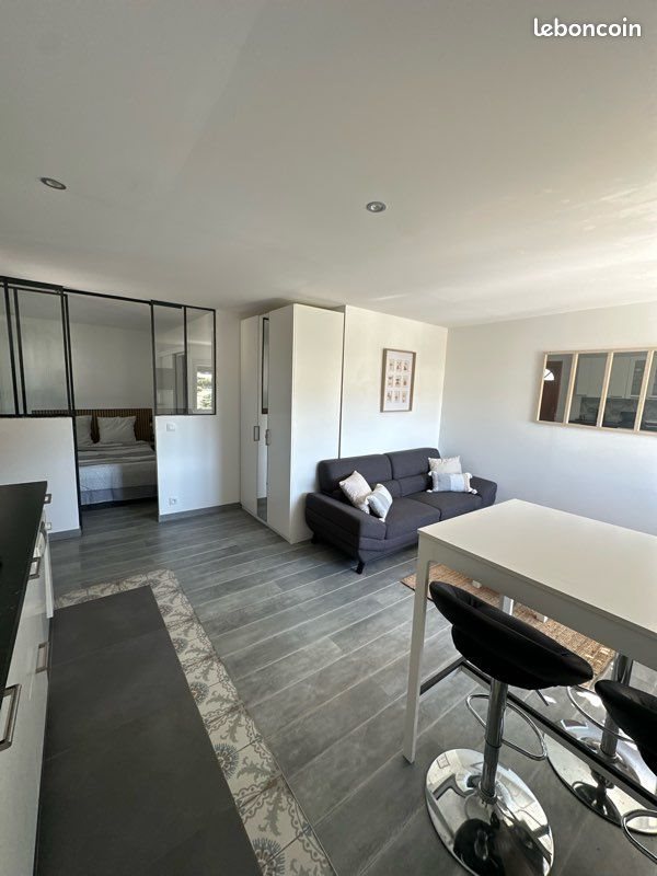 Appartement à louer, 28m², Roquebrune-sur-Argens