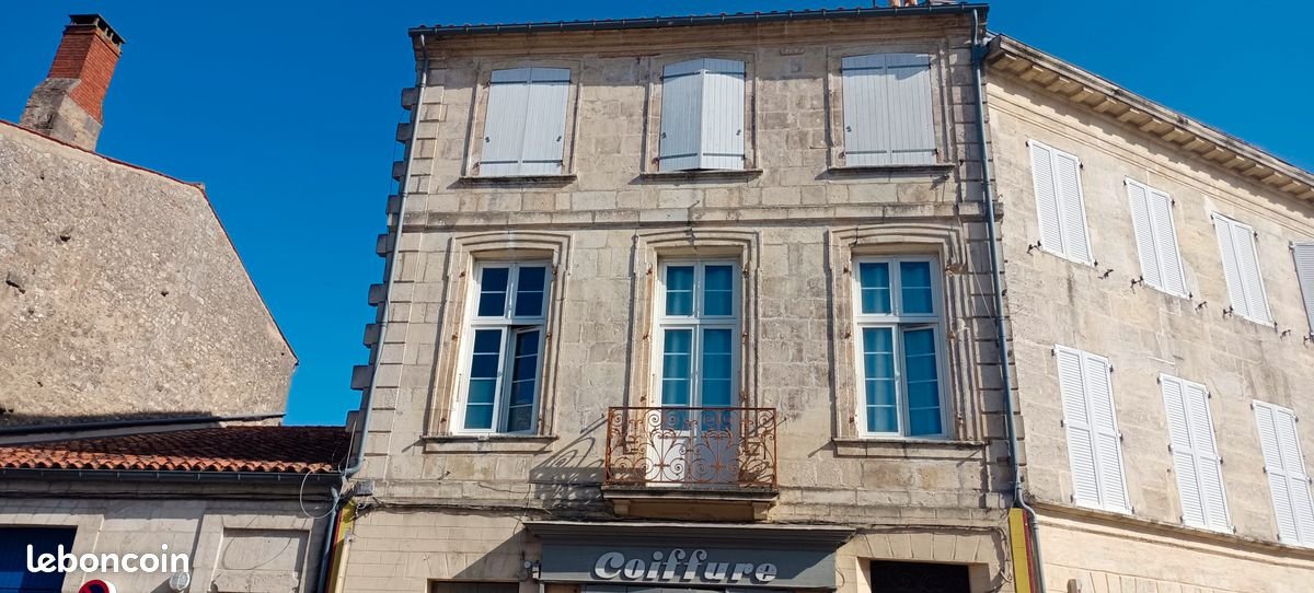 Appartement à vendre, 70m², Rochefort