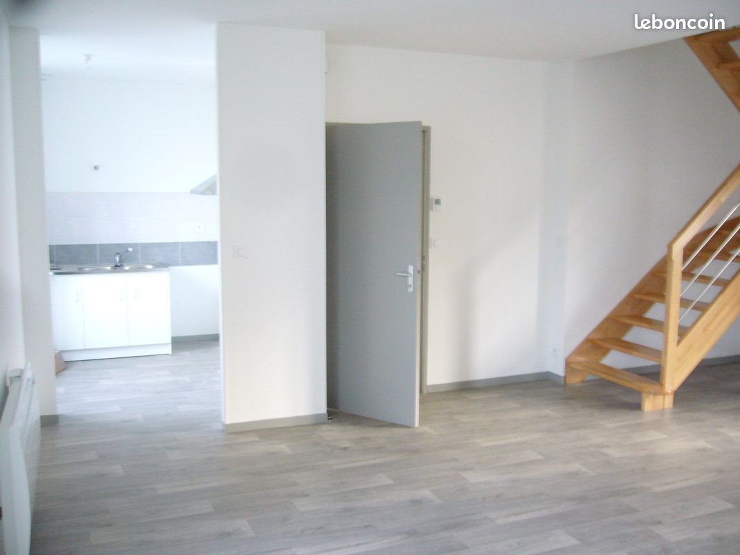 Appartement à louer, 80m², Lonlay-l'Abbaye