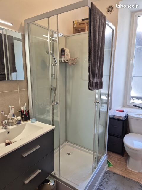 Appartement à louer, 85m², Epierre