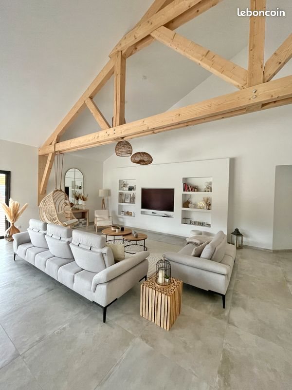 Maison à vendre, 187m², Dasle