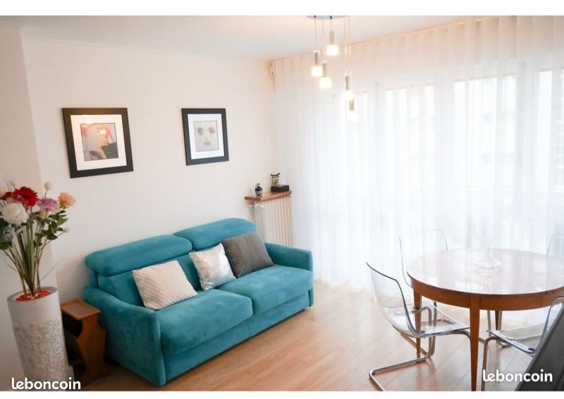 Appartement à louer, 39m², Massy