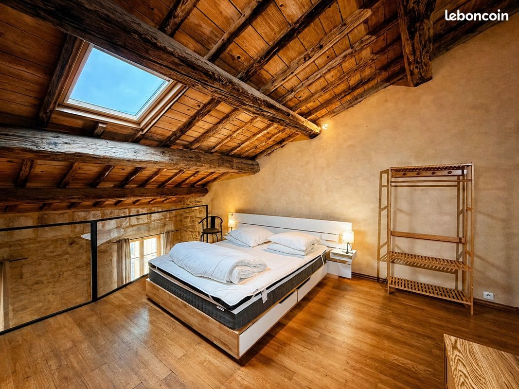Appartement à louer, 62m², Nîmes