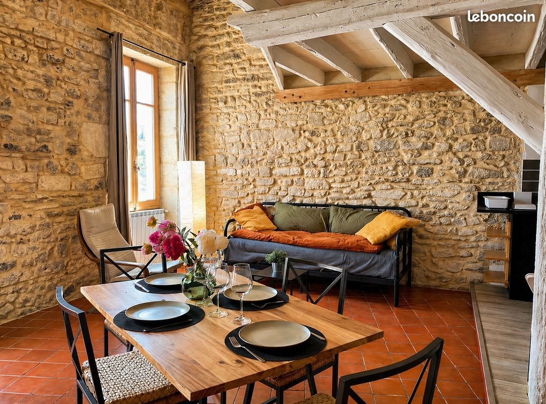 Appartement à louer, 62m², Nîmes