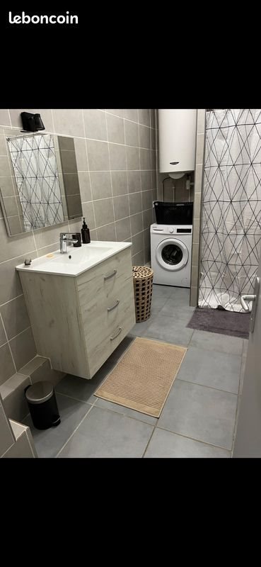 Appartement à vendre, 93m², Saint-Genest-Lerpt