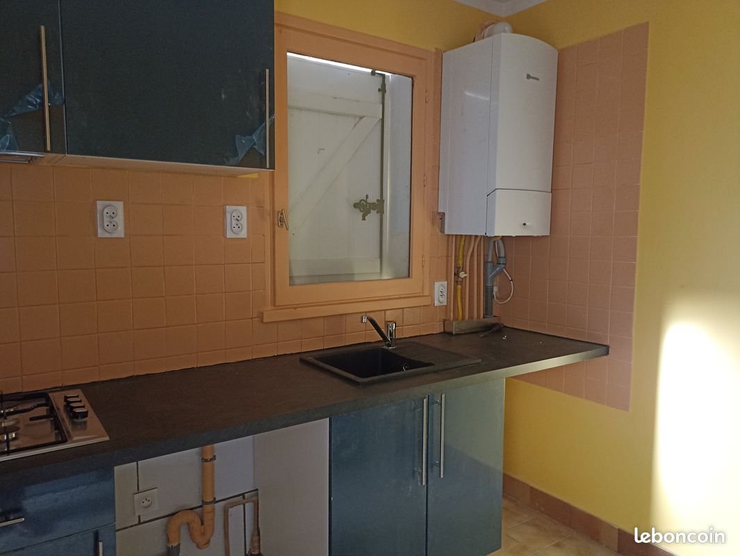 Appartement à louer, 45m², Moulins