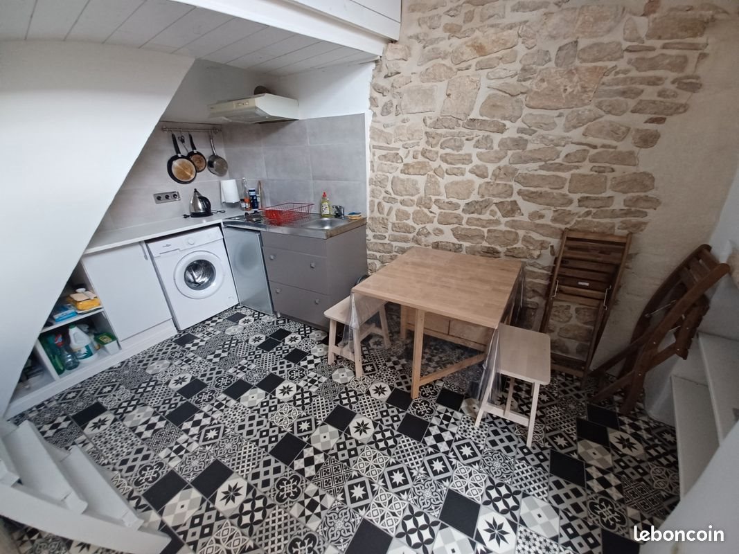 Appartement à louer, 18m², Nîmes