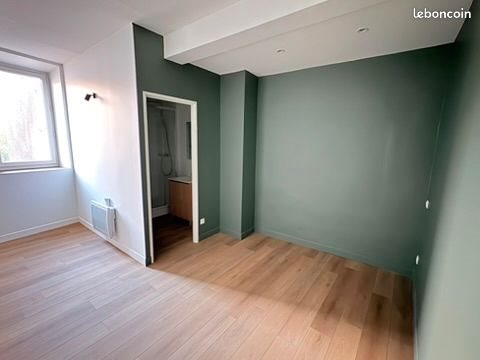 Appartement à louer, 47m², Lasbordes