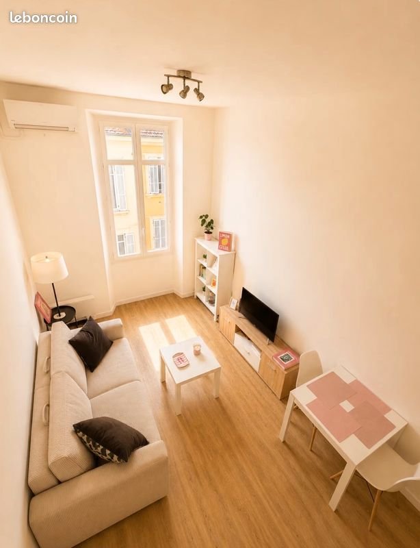Appartement à louer, 21m², Cannes