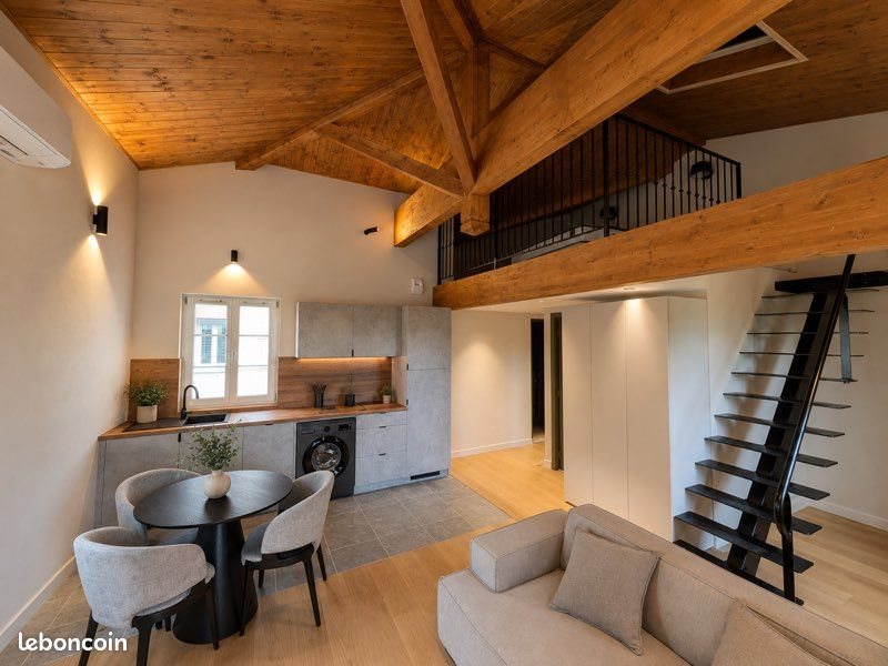 Appartement à louer, 42m², Saint-Genis-Laval