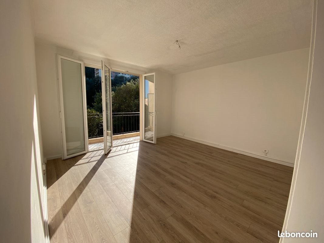 Appartement à louer, 65m², Ajaccio