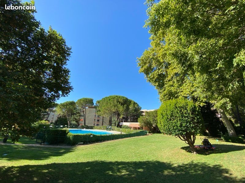 Appartement à louer, 35m², Mandelieu-la-Napoule