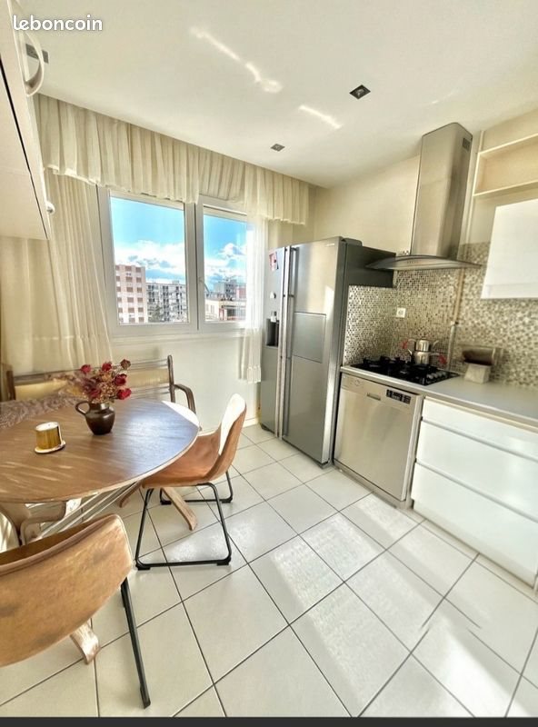 Appartement à vendre, 67m², Vaulx-en-Velin