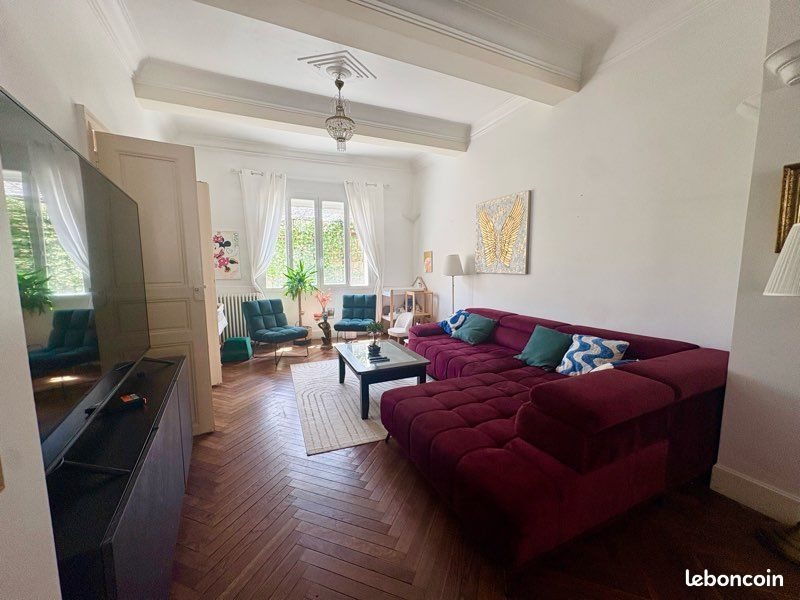 Maison à louer, 335m², Castelnaudary