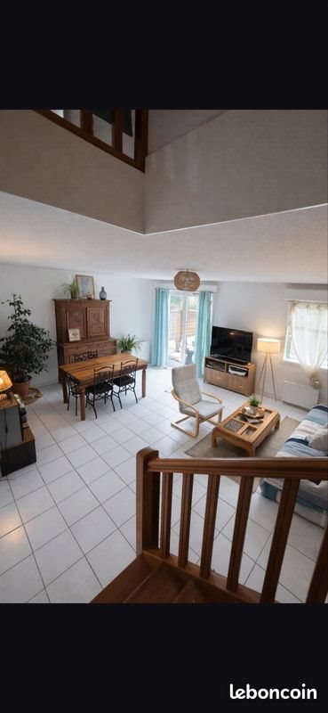 Maison à louer, 83m², Bègles