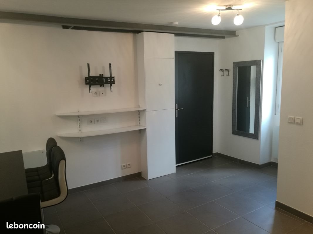 Appartement à louer, 43m², Valence