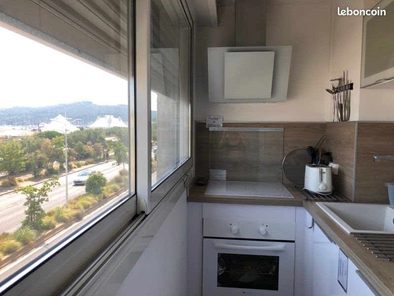 Appartement à louer, 20m², La Seyne-sur-Mer