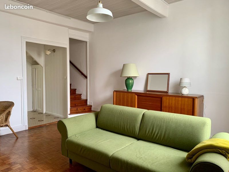 Maison à louer, 90m², Saint-Seurin-de-Cursac