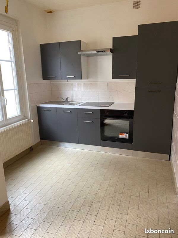 Maison à louer, 126m², Beaumont-sur-Sarthe