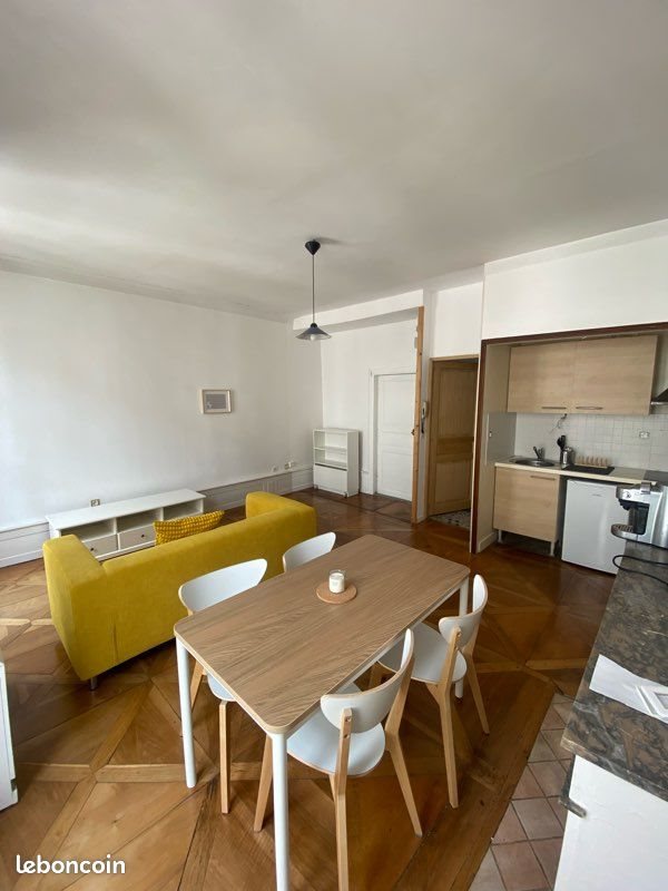 Appartement à louer, 39m², Riom