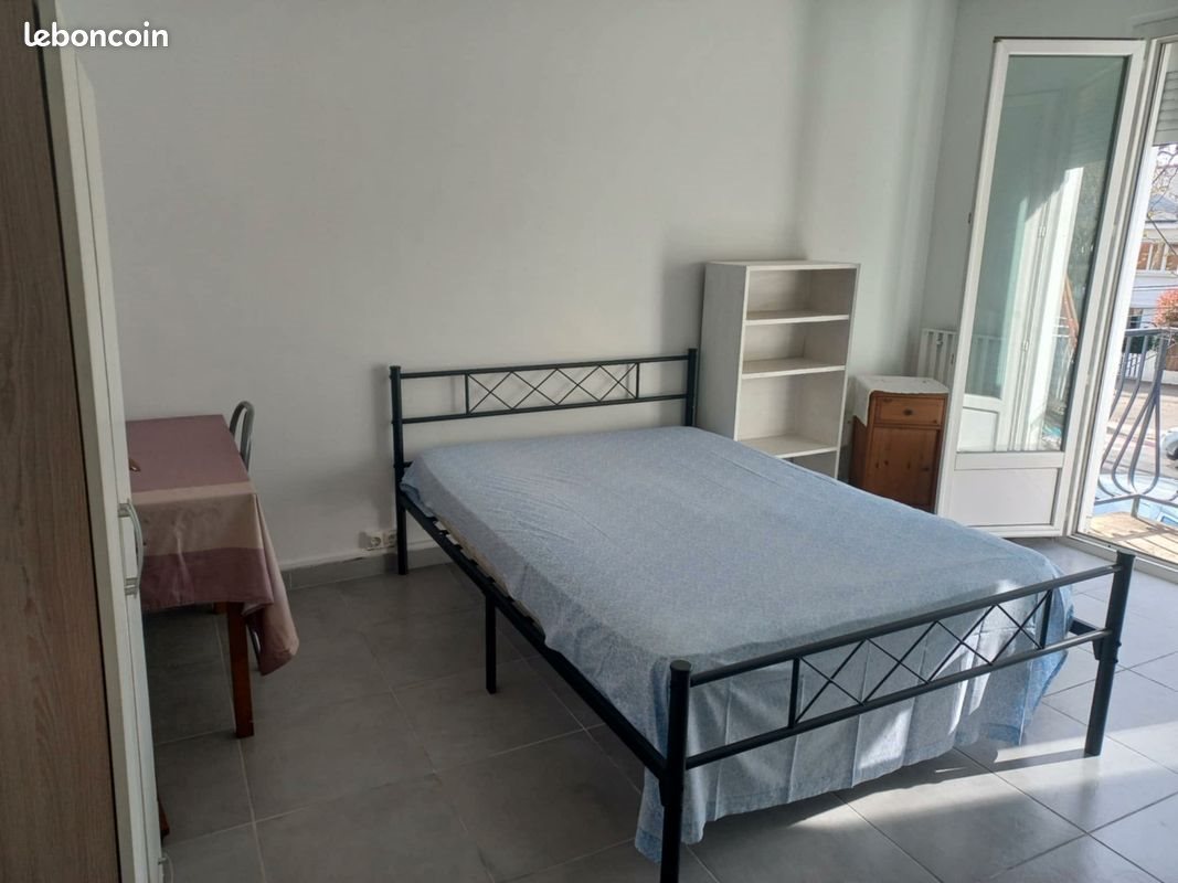 Appartement à louer, 20m², Saint-Nazaire
